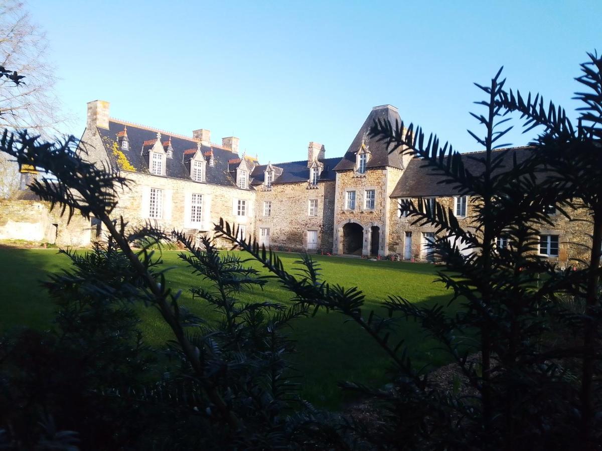 Domaine Du Manoir De Vains Hotel Ngoại thất bức ảnh
