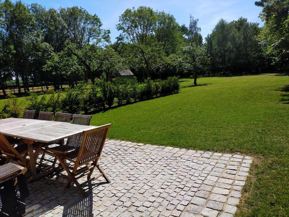 Domaine Du Manoir De Vains Hotel Ngoại thất bức ảnh